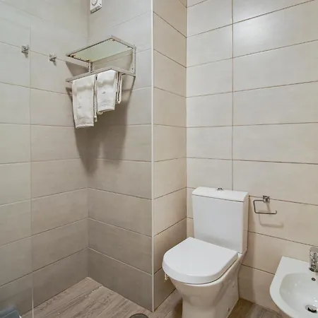 Apartament 2bd Pool Balcony Wifi Ac Parking 250m Albufeira