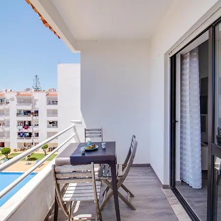 2bd Pool Balcony Wifi Ac Parking 250m Lägenhet Albufeira